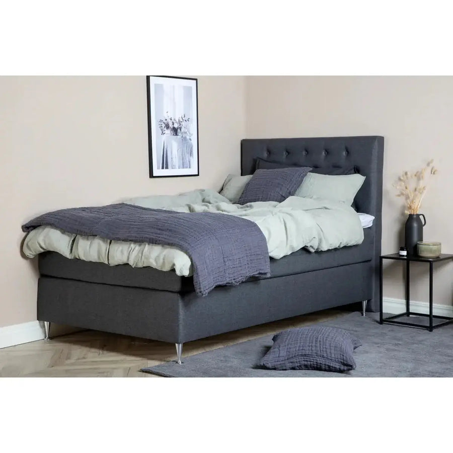 Furudal Sengegavl 120 x 125 x 10 cm