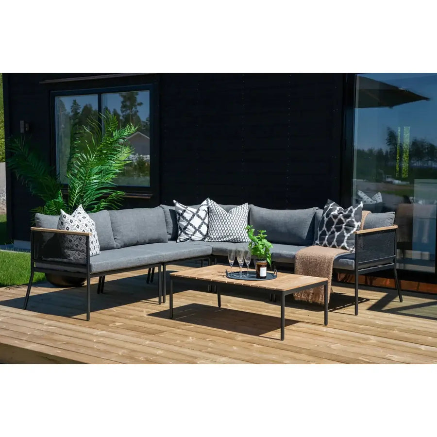 Nettan Loungehavesæt med sofa og loungebord