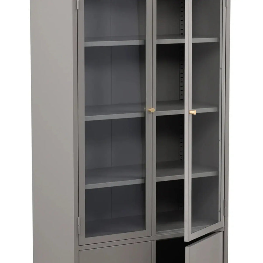 Bakal Vitrineskab 11